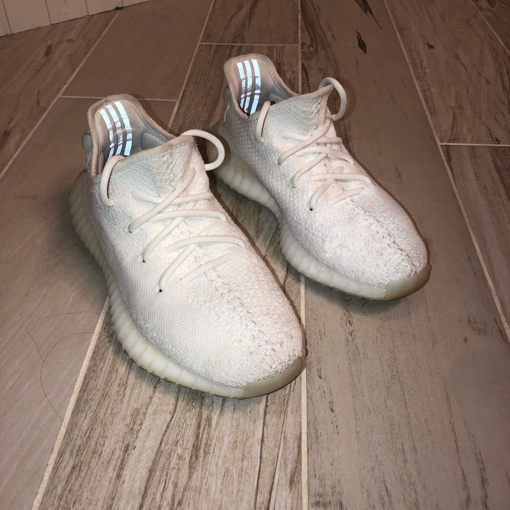 YEEZY boost 350 Triple White!!